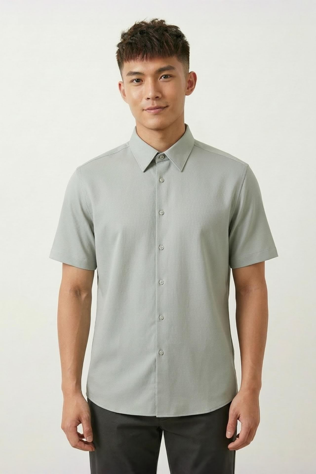 Non-Iron Easy Care Stretch Dot Textured Smart Fit Short Sleeve Shirt