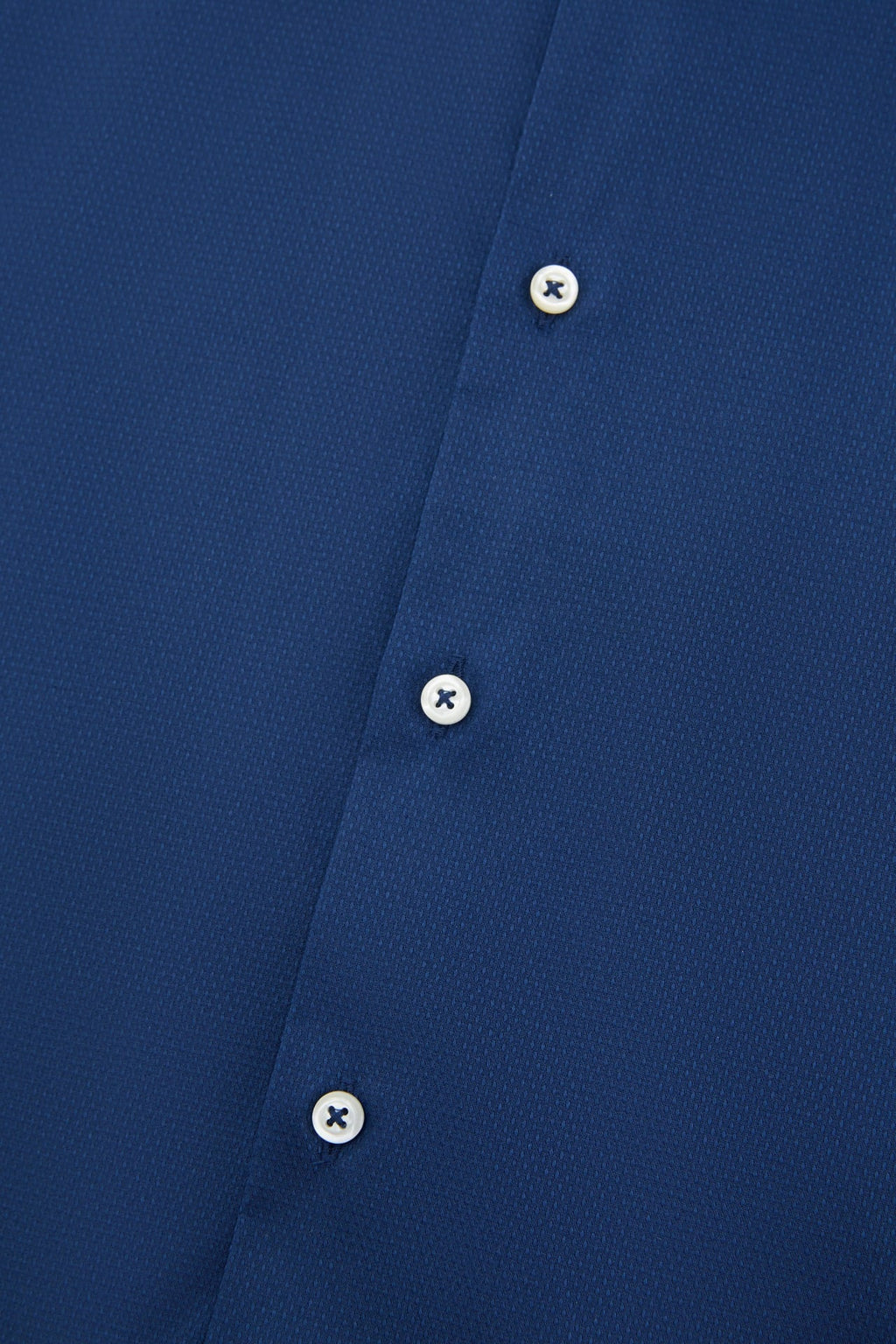 Non-Iron Easy Care Stretch Dot Textured Smart Fit Short Sleeve Shirt