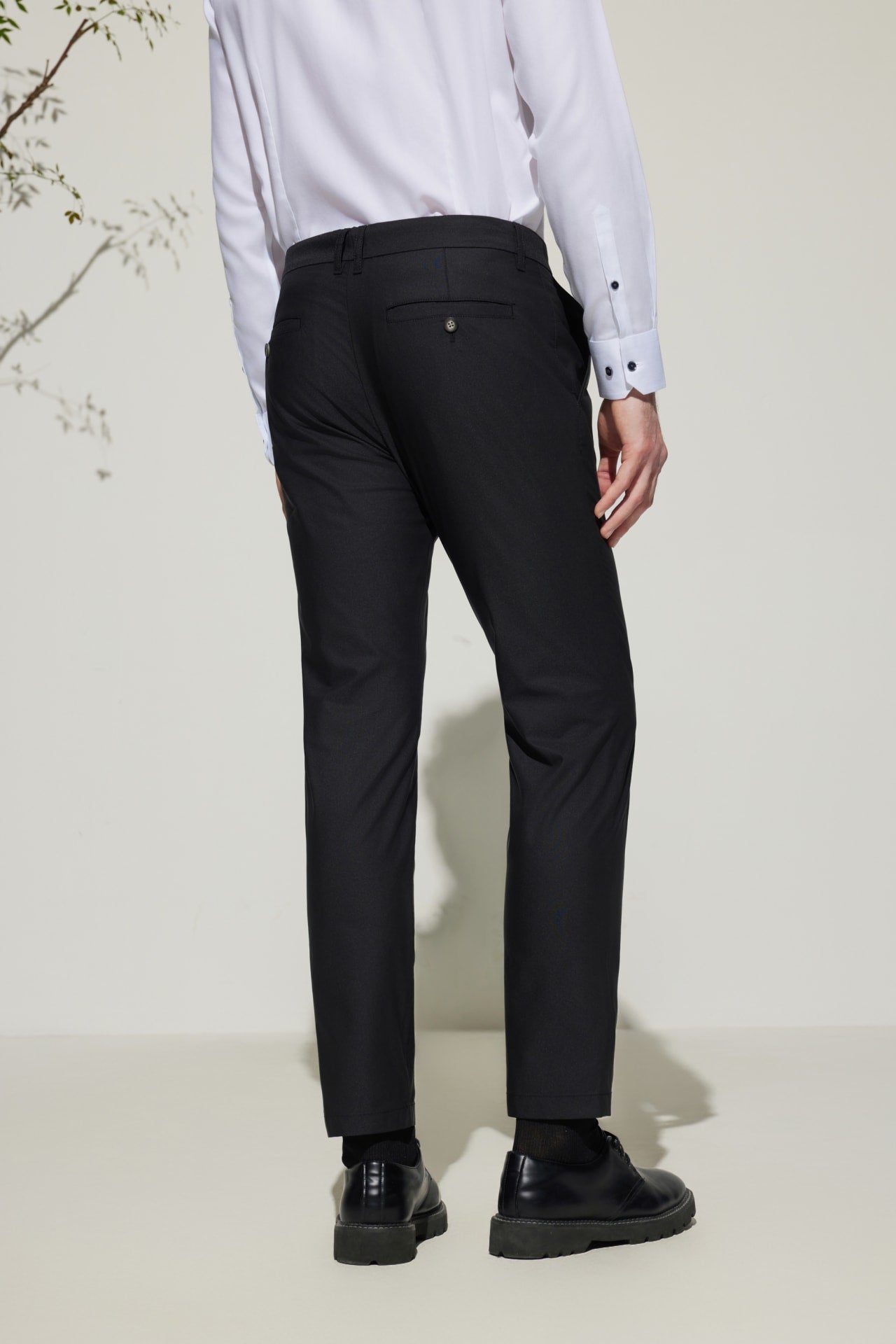 Cotton Blend Slim Tapered Fit Dobby Casual Pants