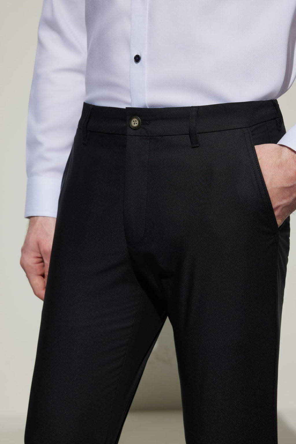 Cotton Blend Slim Tapered Fit Dobby Casual Pants