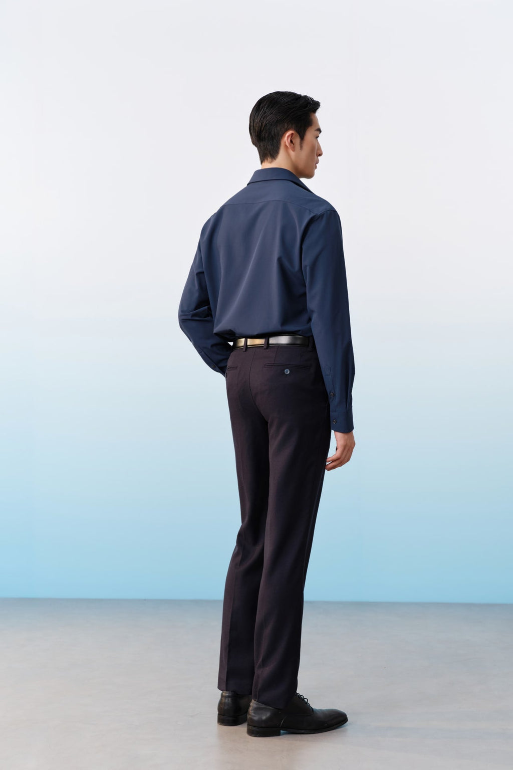 Non-Iron Dry Multi-Way Stretch Poplin Slim Fit Long Sleeve Shirt
