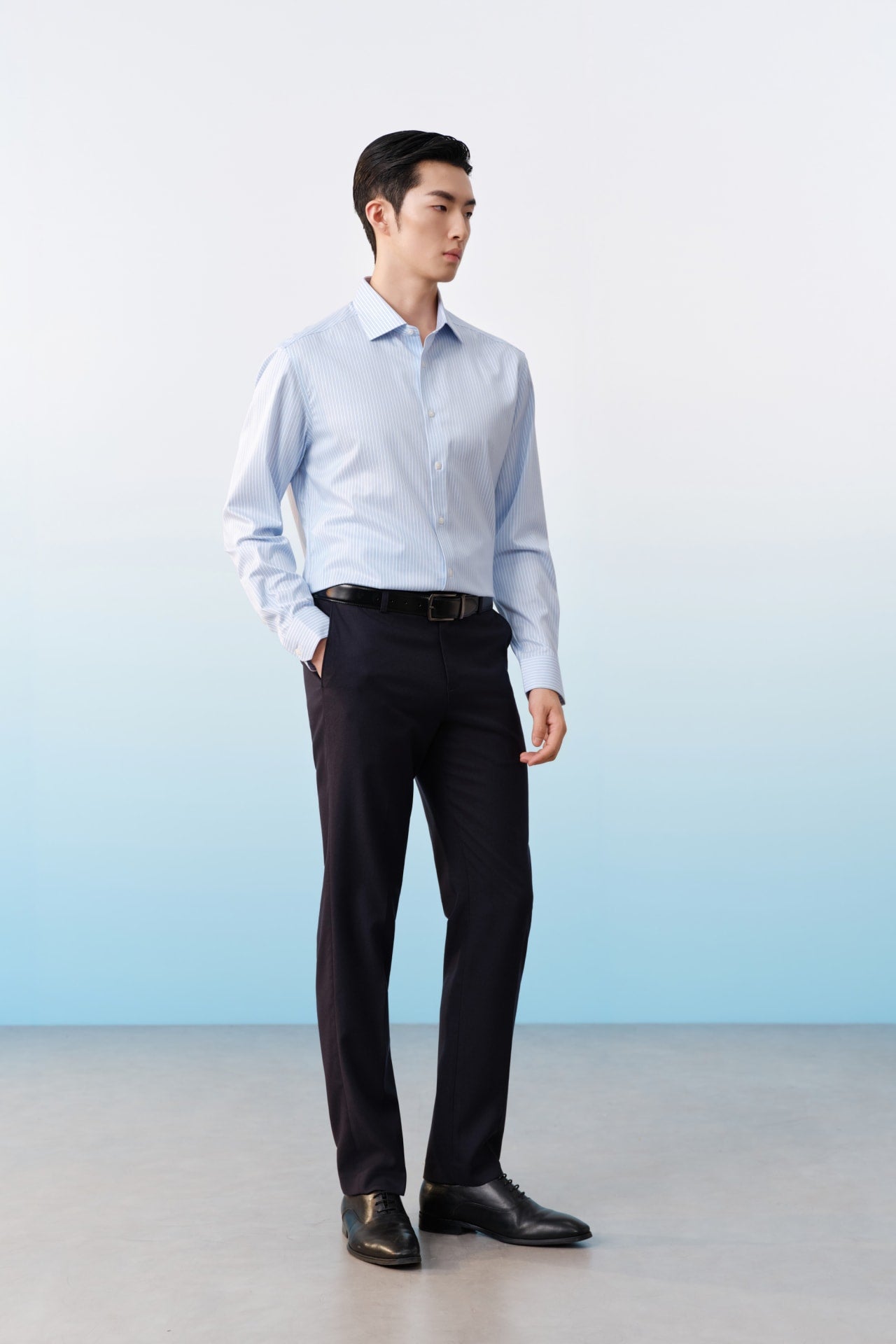 Non-Iron Temperature Regulating Smart Fit Long Sleeve Shirt