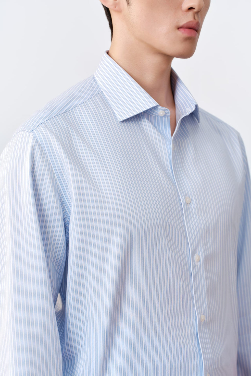 Non-Iron Temperature Regulating Smart Fit Long Sleeve Shirt