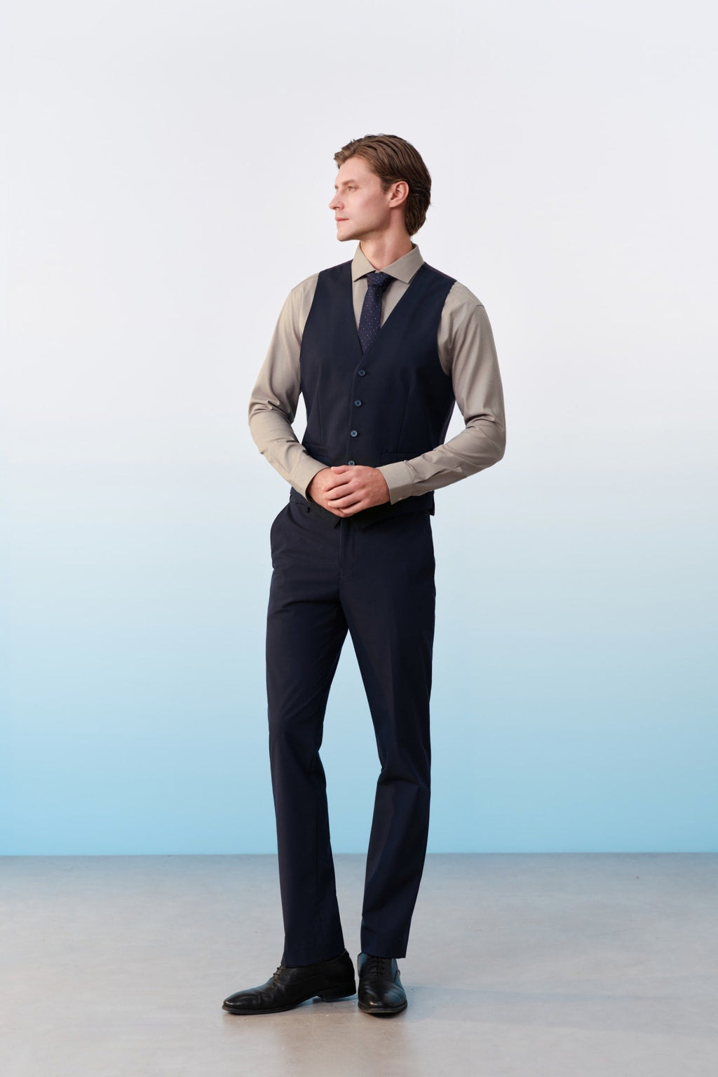 Multi-Way Stretch Cool Touch Plain Weave Slim Fit Suit Pants