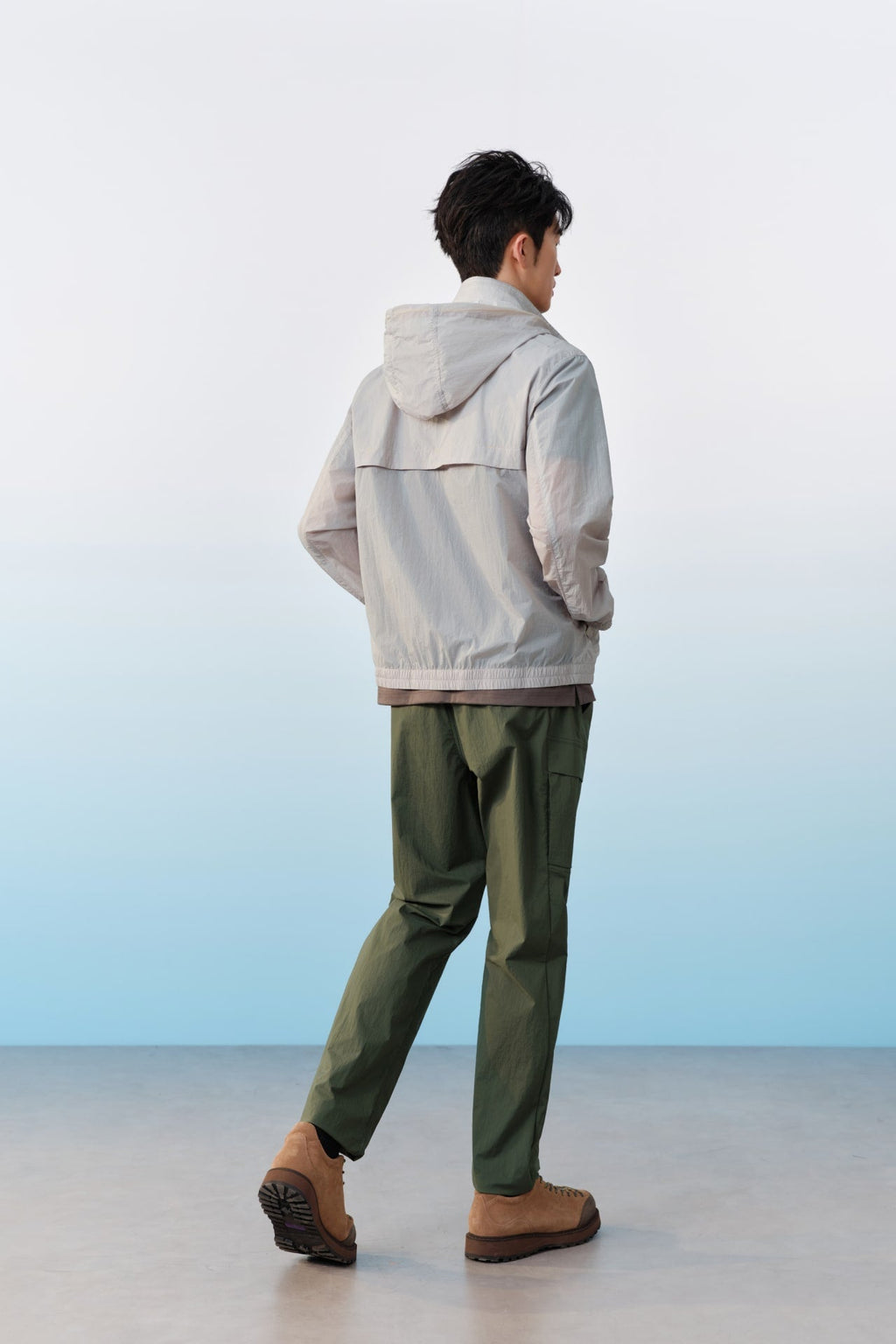 Lightweight Multi-Way Stretch Nylon Smart Tapered Fit Casual Pants